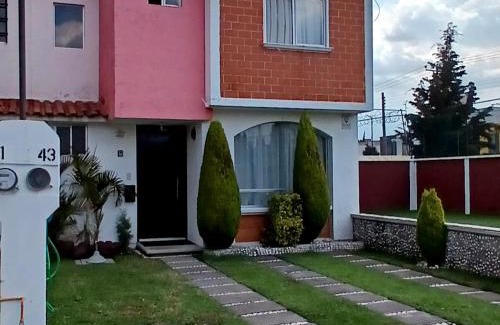Toluca House | Casa de descanso, negocios, nin̈os, mascota, facturamos