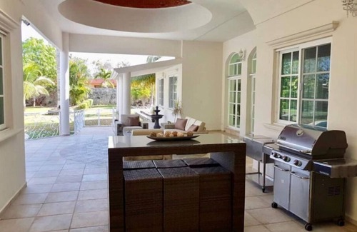 Alfredo V. Bonfil House | Casa De Osho Amazing Big Private Luxury Villa-1