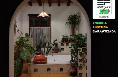 La Magdalena House | Casa Margarita , La fuente de la luna