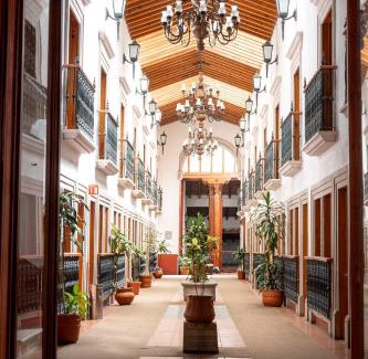 Centro Hotel | CASA MAYES