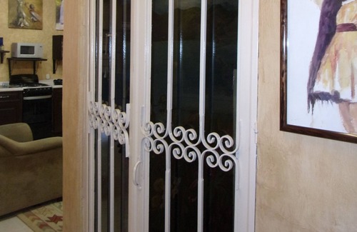 Ajijic Bed & Breakfast | Casita Montana Hotel and Suites