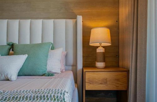 La Paz Apartment | Central with sea view by Porto Vacanze at Laiva