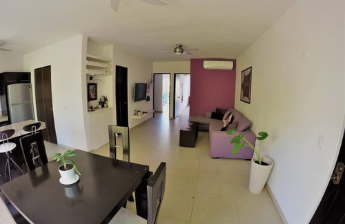 Gonzalo Guerrero Condo | Condo In Downtown of Playa del Carmen, four blocks to the 5th