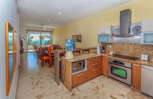 Zazil-ha Apartment | Condo Lolo - Coco Beach Oceanview Luxury Beachfront - At Casa del Mar Condos
