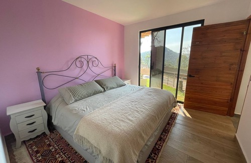 Valle de Bravo House | Container House, Lake VIew