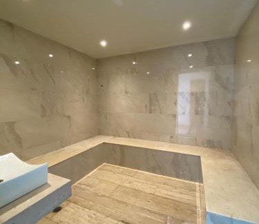 Ejidal Apartment | Depa boutique nuevo de 2 recámaras - diseño, confort y excelente ubicación con alberca