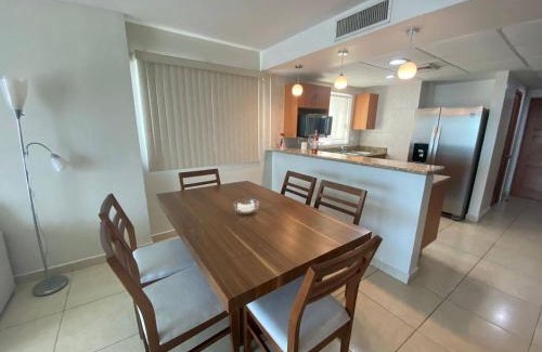 Marina Mazatlan Apartment | Departamento en Costa Veleros, vista a la Marina