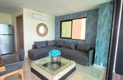 Mazatlan Condo | Departamento en el malecón, Torre Central 102