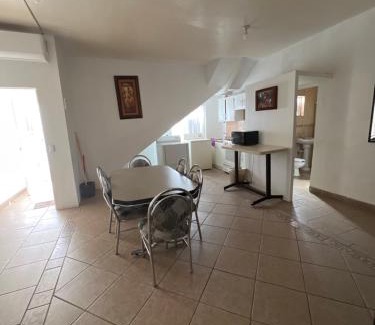 Cuauhtemoc Apartment | Depas Conford inn