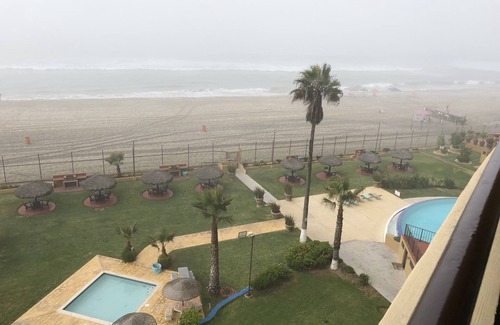 Centro Playas Condo | Downtown Rosarito Beach n Sand, 2 bedroom Condo, Directly on Beach Front