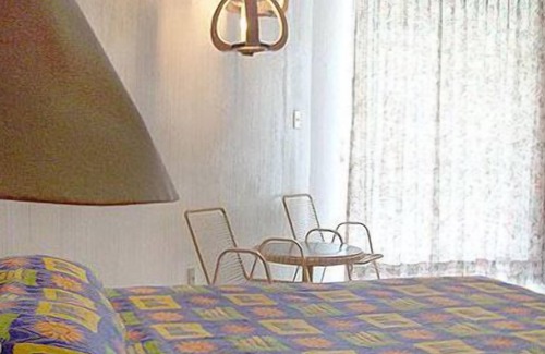 Costa Azul Hotel | El Tropicano