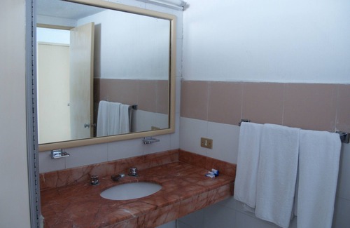 Costa Azul Hotel | El Tropicano