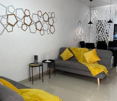 Los Mochis House | Elegante Casa Nueva Comoda con Asador