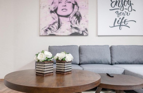 Roma Norte Apartment | Explore Condesa Roma at 2br Apartment Paseo de la Reforma