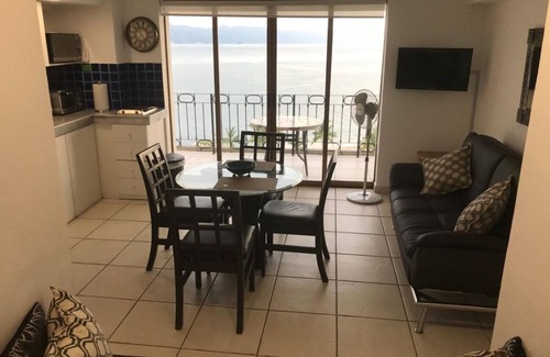 South Hotel Zone Condo | Fantastic Oceanfront Condo