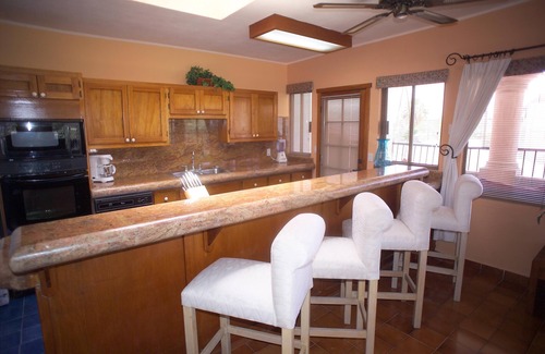 Centro Condo | Giggling Marlin Penthouse: Party in the Heart of Cabo. Promos available.
