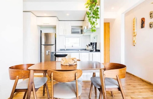 Santa Fe Apartment | Great apartment in Santa Fe. Gym, pool & garage