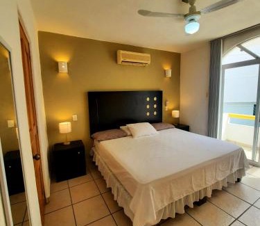 Ixtapa Apartment | Hacienda Real Suits Ixtapa