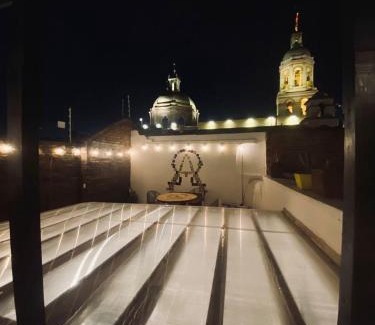 La Cruz House | Hostal Luna 49