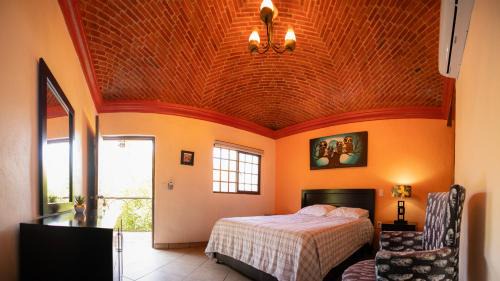 Ixtlahuacan de los Membrillos Hotel | Hotel El Dorado - cerca de Chapala y del Aeropuerto