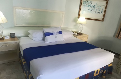 Club Deportivo Hotel | Hotel Acapulco Malibu