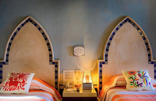 Zona Paseo Montejo Hotel | Hotel Boutique Casa San Angel
