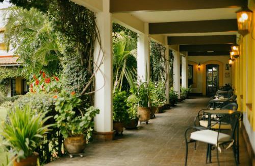 San Felipe del Agua Hotel | Hotel Hacienda Los Laureles