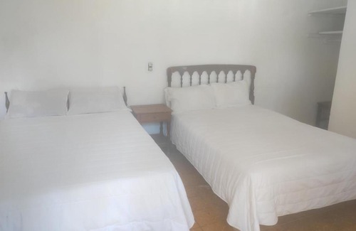 Cuyutlan Hotel | HOTEL LAS PALMAS