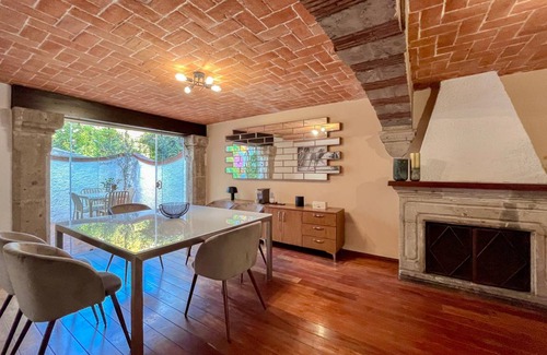 Del Carmen House | House ∙ 3 bedrooms ∙ 9 guests