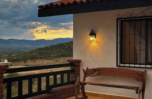 Ojocaliente Villa | House in the countryside to rest, recharge energies and come back recharged.