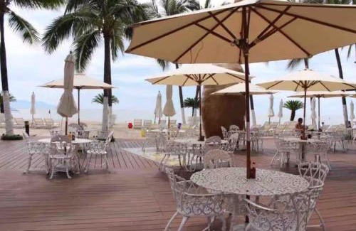 North Hotel Zone Apartment | Icon Vallarta