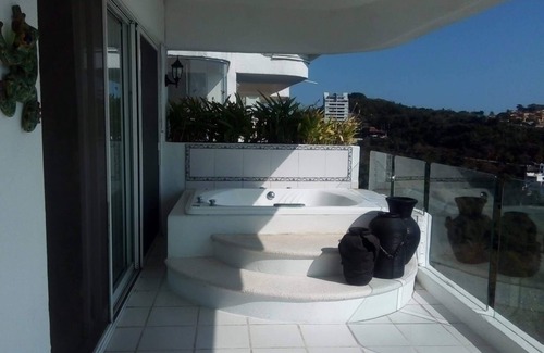 Playa Guitarron Condo | Immerse in the Majesty of Nature and Behold From the Heights Acapulco Bay
