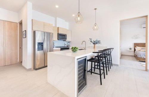 Cerritos House | Luxury Seafront Residence in Boutique Development