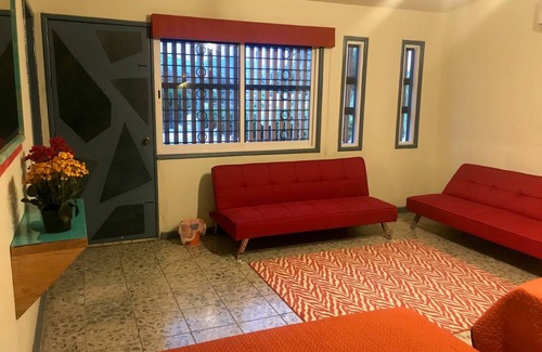 Manzanillo House | Motel ∙ 8 guests