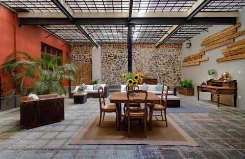 Historic Center Apartment | 80 m² Apartment ∙ 2 bedrooms ∙ 6 guests
