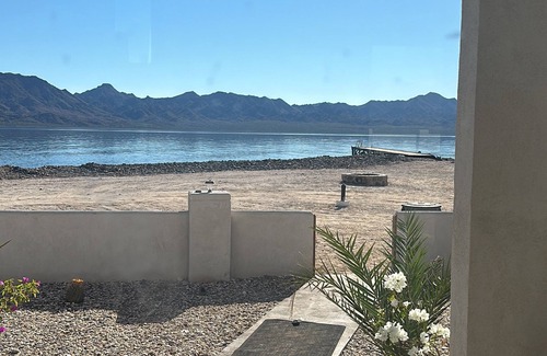 Mulege House | New Offgrid home in beautiful Conception Bay