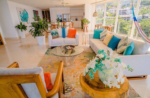 Amapas Condo | Oceanview Luxury Condo at Indah with Rooftop Infinity Pool & Private Restaurant