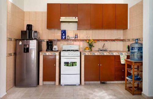 Alfredo V. Bonfil House | Orquideas Relaxed Villa at Villa Flores