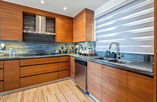 La Paz Apartment | Penthouse at Vista Coral with Sunset Views at Marina Cortez in Downtown La Paz