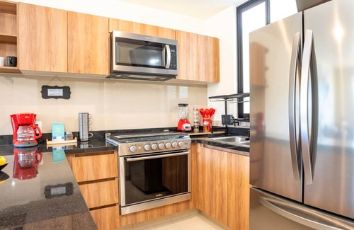 Zapopan House | Radiant Family House l Rooftop & Pool | Near mall