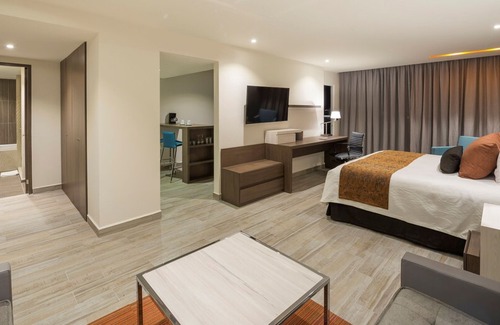 Celaya Hotel | Real Inn Celaya