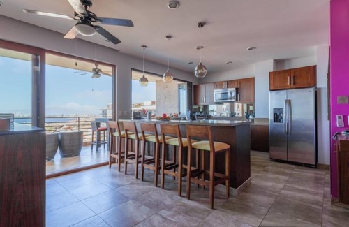 Emiliano Zapata Condo | Residences by Pinnacle Unit 501 3BD Condo for rent in Old Town, Puerto vallarta