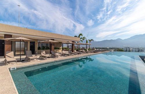 Diaz Ordaz Apartment | Roma Encore 2BD with Terrace in Beautiful Versalles