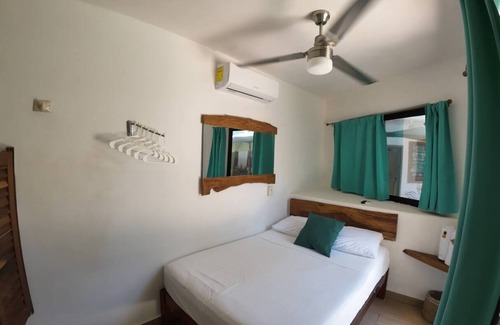 Mario Villanueva Madrid Bed & Breakfast | Room in front of the pool + Breakfast -Bacalar