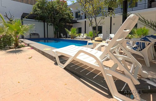 La Paz Apartment | Shared Pool Oasis | Near Malecón | BBQ | Wi-Fi