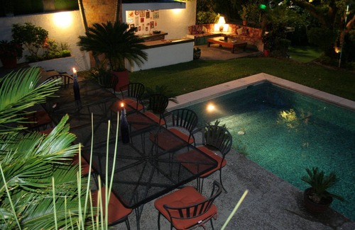 Burgos Bugambilias House | Single house in Cuernavaca, modern, spacious, very well equipped, heated swimming pool