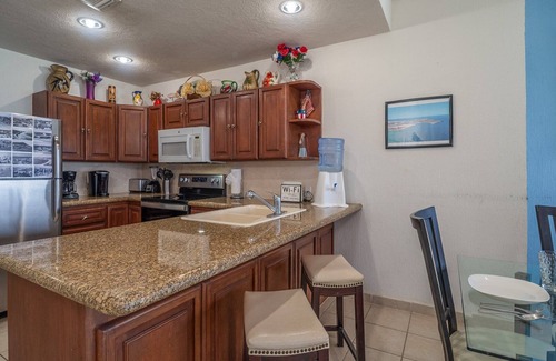 Puerto Penasco Condo | Sonoran Sea West 606 Seahorse Cove Contemporary Style Oceanfront