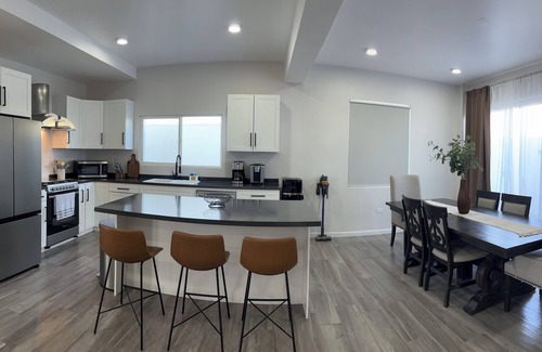 Rosarito House | Spacious 4-bedroom house with game room and beach club in charming Rosarito