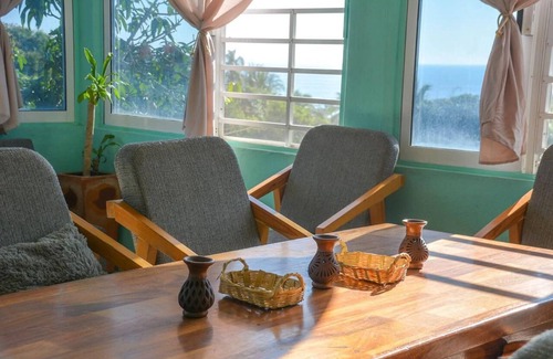 Santa Maria Apartment | Spacious apartment with view to Zicatela beach