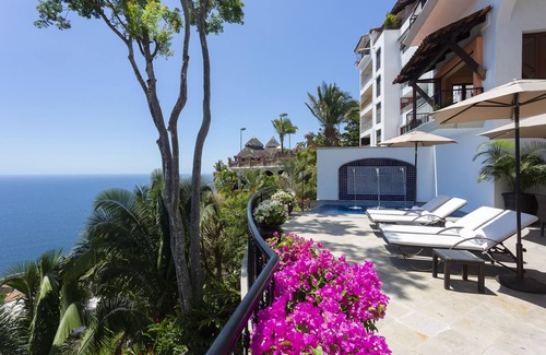 Conchas Chinas Villa | Spacious Open-Air Villa w/Unequaled Luxury/Views, 5 Mins to Town, Chef & Staff